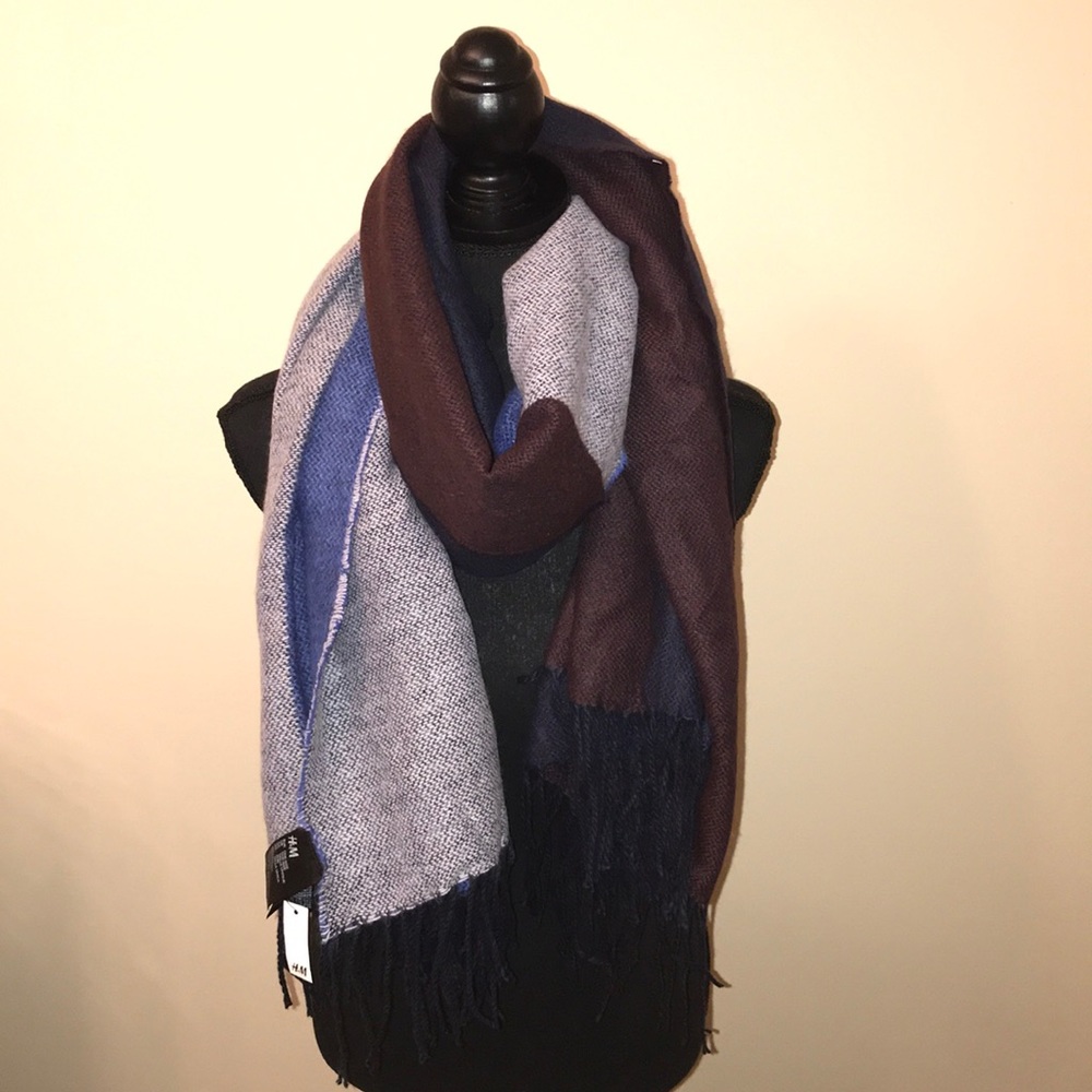 H&M Color Block Oversized Winter Scarf